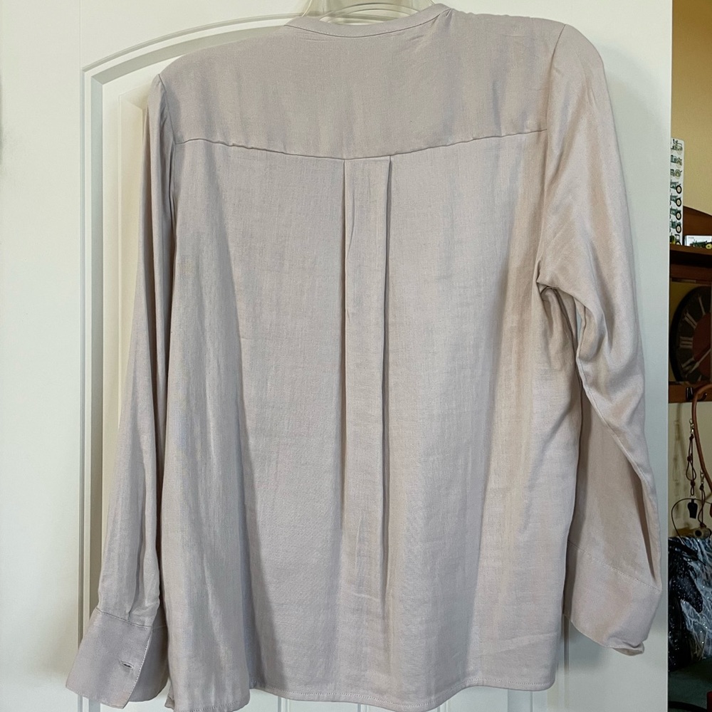 Linen blouse - Picture 4 of 4